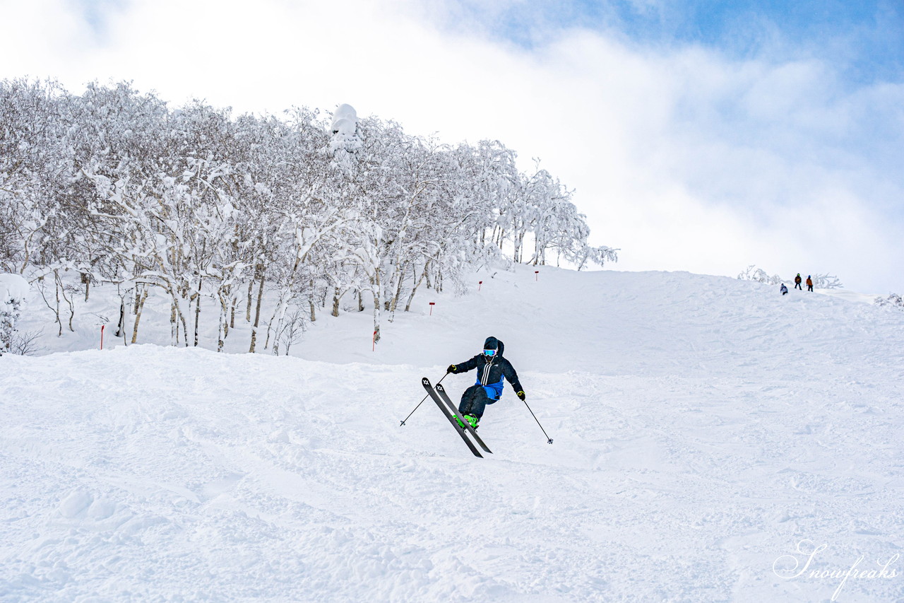 富良野スキー場　気温 -14℃。ダイヤモンドダストが煌めく、国内屈指のリゾートゲレンデを堪能♪